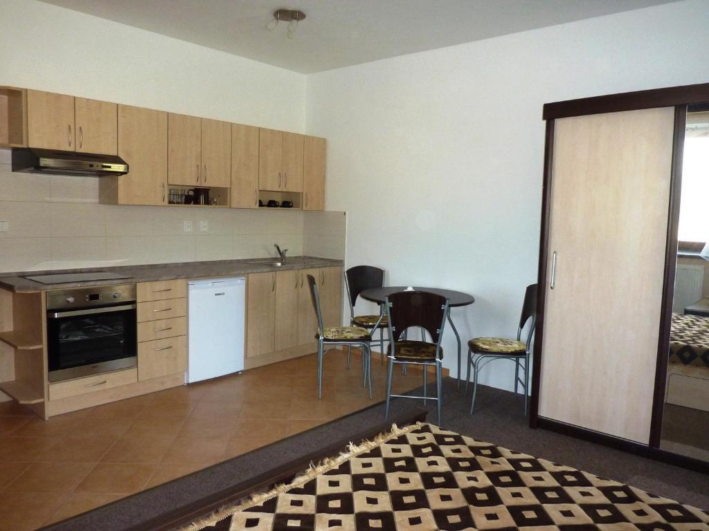 Penzion Lipina Slatinany Room photo